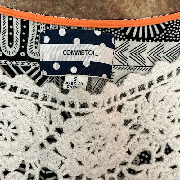 Comme Toi Black and White Patterned Women's Top with Orange Piping - Picture 3 of 4